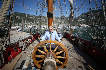 Rus Çarı 1. Petro'nun Gemisi “Shtandart”ın kopyası Alanya'da gençler için yelken açıyor