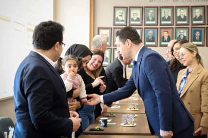 Adana Barosu’nda avukatlar bayram sevincini birlikte yaşadı