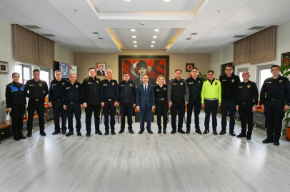 Adana İl Emniyet Müdürü Ahmet Hakan Arıkan, teşkilat mensuplarıyla bayramlaştı