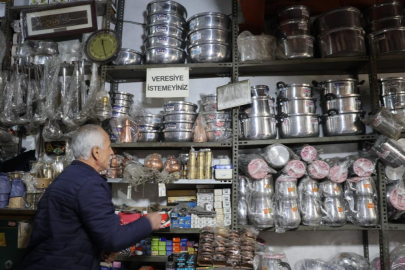Adana Kozan’da Bakırcılar Çarşısı’nda zamana direnen son ustalar