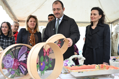 Kadirli’de el emeği ürünler kermeste satışa sunuldu