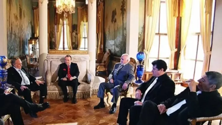 Kurtlar Vadisi'nin efsane mekanı Abud Efendi Yalısı satışa çıkıyor 3