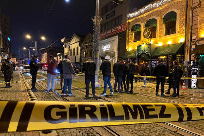 Kocaeli'de 3 kişinin öldüğü bar saldırısında dehşet görüntüler ortaya çıktı