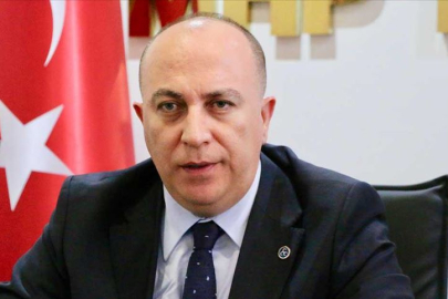 MHP Genel Başkan Yardımcısı İzzet Ulvi Yönter istifa etti