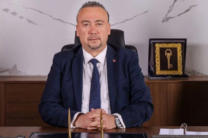 ÖZKAN YALIM EVLİ Mİ, KAÇ ÇOCUĞU VAR? UŞAK BELEDİYE BAŞKANI’NIN ÖZEL HAYATI MERAK EDİLİYOR