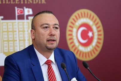 UŞAK BELEDİYE BAŞKANI ÖZKAN YALIM KİMDİR, HANGİ PARTİDEN? RÜŞVET OPERASYONUNDA GÖZALTINA ALINDI