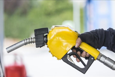Rusya, 1 Nisan’dan itibaren benzin ihracatını yasaklayacak