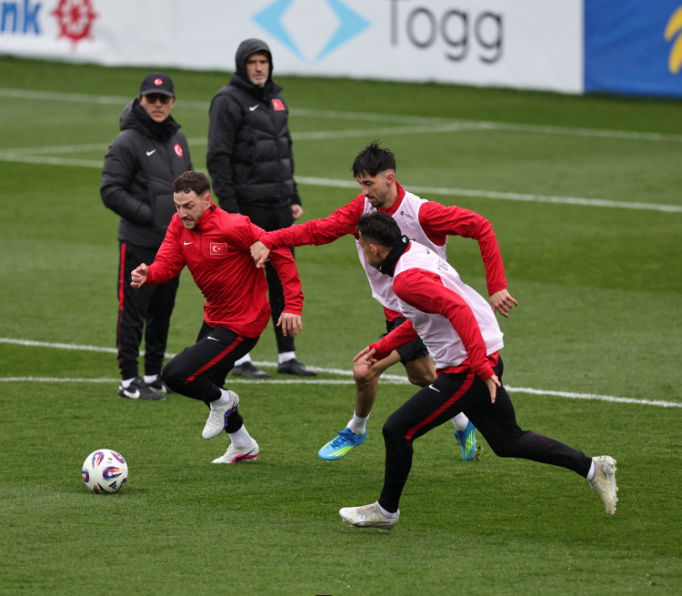 SAĞANAK ALTINDA STRATEJİ PROVASI