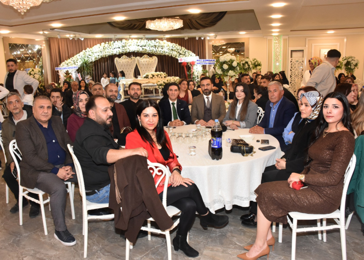 Adana'da Başdan ve Türkmen ailelerinin mutlu günü 3