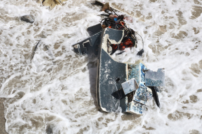 Alanya’da korku dolu anlar: 2 Kişi yüzerek hayatta kaldı