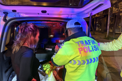 Alkollü yakalanan aday sürücünün ehliyeti iptal edildi: "Beni çekmeyin avukatım" diyerek kendini savundu