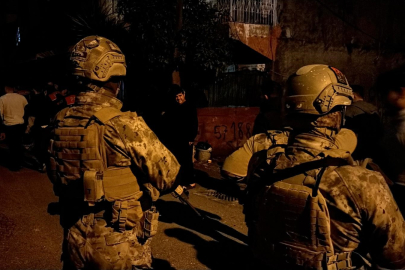 Adana’da 3 katlı binada patlama: 1 ölü, 1 ağır yaralı