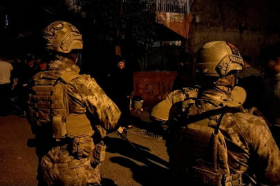 Adana’da 3 katlı binada patlama: 1 ölü, 1 ağır yaralı