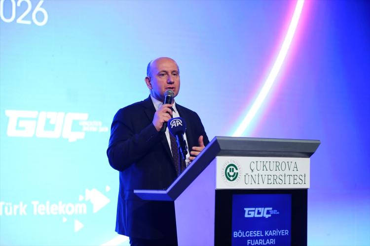 “GENÇLER GELECEĞİMİZ İÇİN KRİTİK”