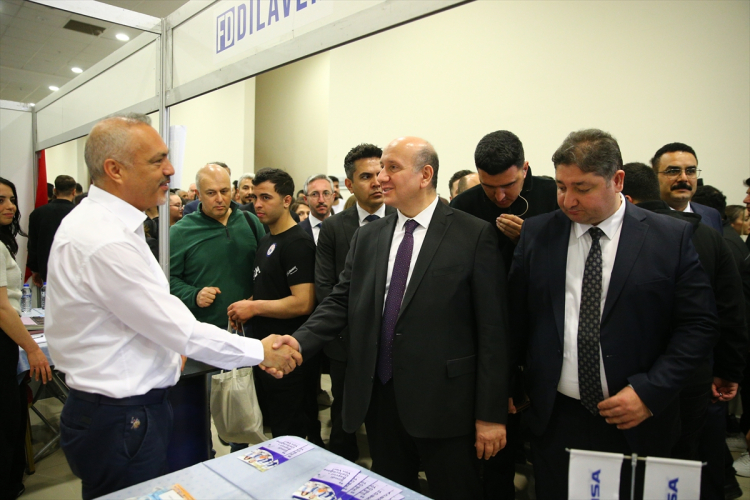 “16,5 MİLYON KİŞİ İŞE YERLEŞTİRİLDİ”