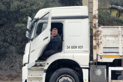 İstanbul’da sağanak yağış hayatı felç etti