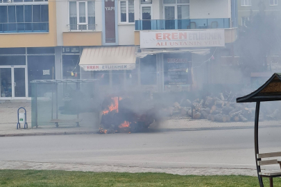 Konya'da elektrikli üç tekerlekli motosiklet alev alev yandı