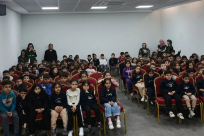 Yeşilay Adana Şubesi’nden öğrencilere sağlıklı yaşam ve bağımlılık eğitimi