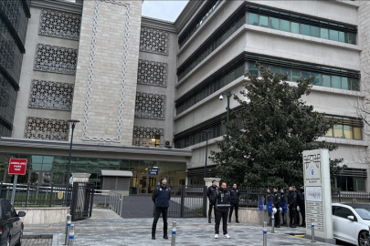 Bursa Büyükşehir Belediye Başkanı Mustafa Bozbey gözaltına alındı