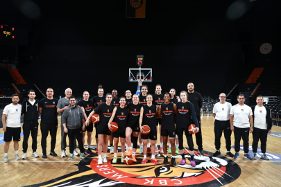 ÇİMSA ÇBK Mersin FIBA Kadınlar Avrupa Kupası finalinde Yunanistan deplasmanına çıkıyor