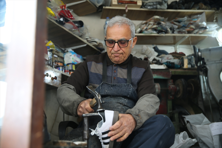 "BİZDEN SONRA BU İŞİ YÜRÜTECEK İNSAN YOK"