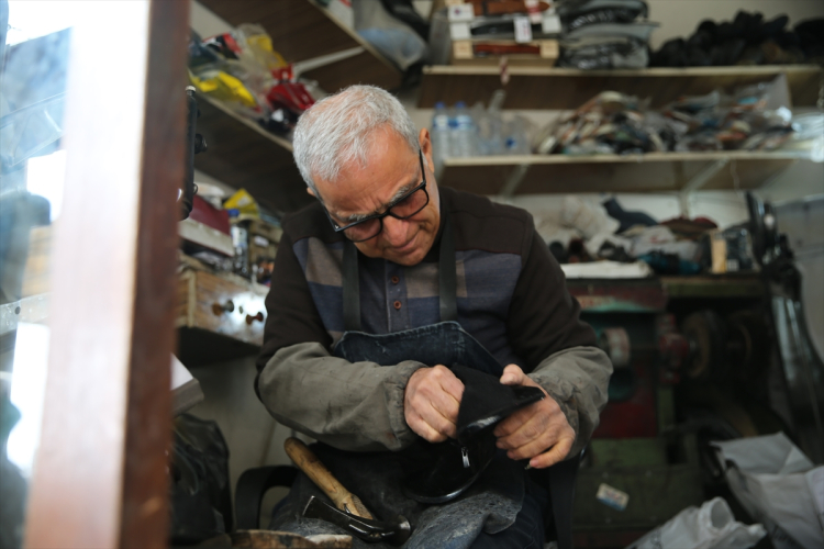 DEPREM SONRASI ÇALIŞMALARINA ARA VERMEDİ