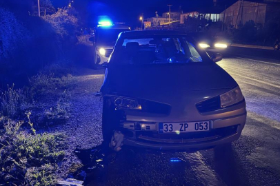 Otomobilin çarptığı elektrikli bisiklet kanala düştü: 1 ölü, 1 yaralı