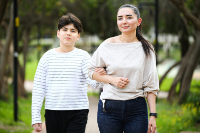 Adana'ya tatil için geldi, otizmli oğlu için bir daha dönmedi