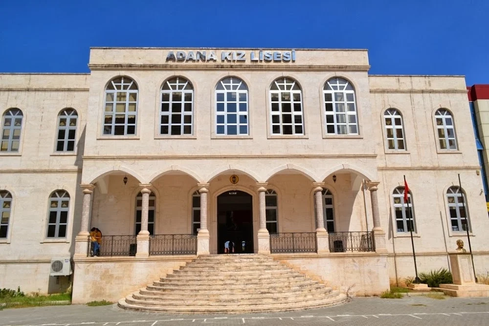 Asırlık miras: Adana Kız Lisesi binasının 140 yıllık hikayesi