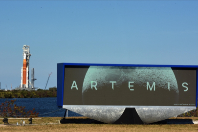 NASA Artemis II görevi için geri sayım başladı: Dört astronot Ay çevresine yolculuğa çıkıyor