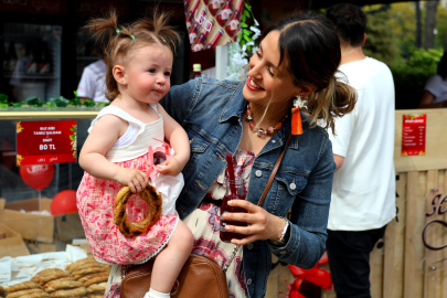 Adana Portakal Çiçeği Karnavalı'nda tescilli lezzet şalgam suyuna yoğun ilgi