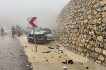 Antalya Manavgat'ta feci kaza: Ölü ve yaralılar var