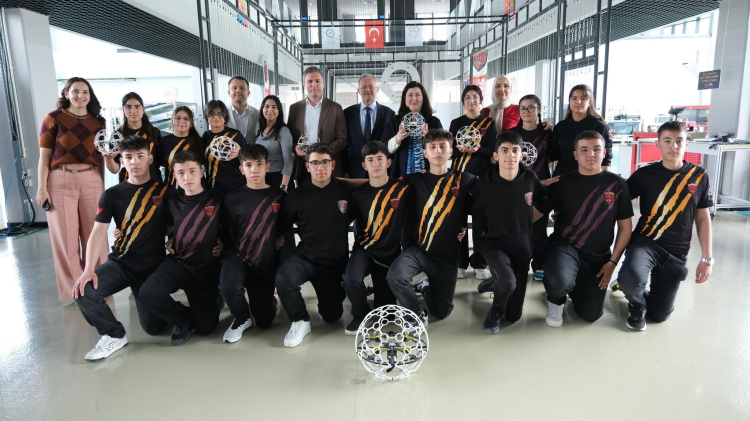 Mersin OSB Başkanı Sabri Tekli Sanayinin sürdürülebilirliği nitelikli insan kaynağıyla mümkündür 2