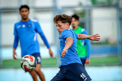 Adana’da futbol günü: Demirspor Manisa FK maçını bekliyor