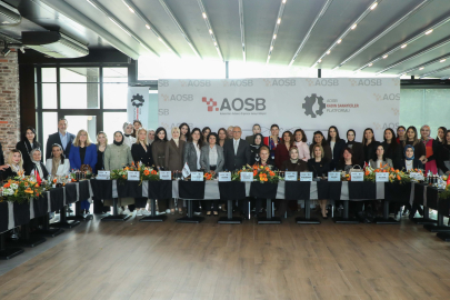AOSB’de İş dünyasında kadın liderliğinin dönüşümü konuşuldu