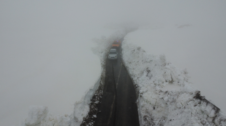 Mersin ve Karaman arasındaki Karataş Gediği'nde kar kalınlığı 3 metreye ulaştı 2