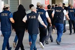 Osmaniye ve Adana'da düzenlenen DEAŞ operasyonunda yakalanan 4 şüpheli tutuklandı