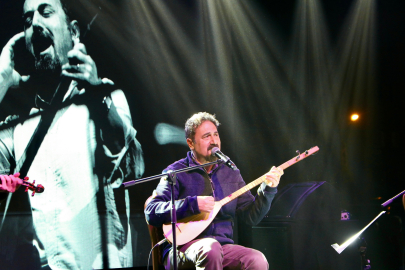 14. Uluslararası Portakal Çiçeği Karnavalı Yüreğir'de konserle kutlandı