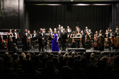 5 Nisan Avukatlar Günü’nde düzenlenen “Avukatlar Günü Konseri” avukatlara unutulmaz bir gece yaşattı