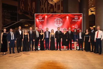 Adana’da 5 Nisan Avukatlar Balosu coşkuyla gerçekleştirildi