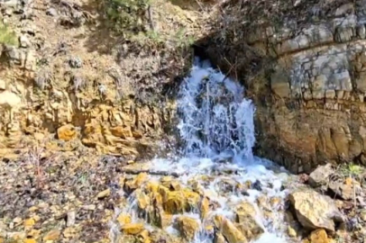 Adana’da depremle kuruyan su kaynağı 3 yıl sonra yeniden canlandı