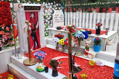 Adana’da polis memuru Sude Sarıkaya’nın mezarına saldırı: Hırsızlık anları kamerada