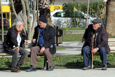 Emeklilikte yeni sistem olacak mı? Kademeli emeklilik için kritik açıklama