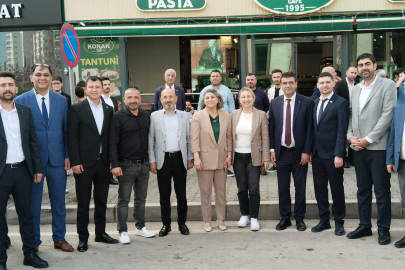 Anahtar Parti Çukurova İlçe Başkanı Umut Şimşir güven tazeledi