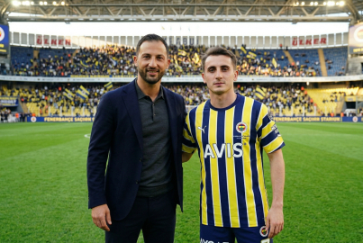Fenerbahçe'de derbi sonrası Tedesco'dan sürpriz Kerem Aktürkoğlu paylaşımı
