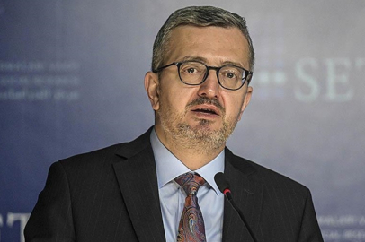 İletişim Başkanı Burhanettin Duran: Devletimiz tehditlere karşı kararlılıkla mücadele ediyor