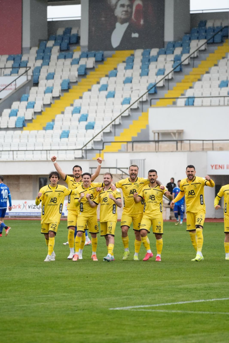 Adana 01 FK deplasmanda kazandı Play-off yolunda kritik eşik geçildi 4