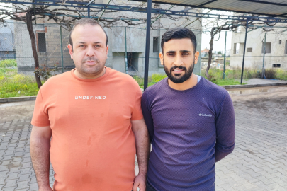 Adana'da cono'ların olduğu bölgede dolmuşa ve sürücülere saldırı