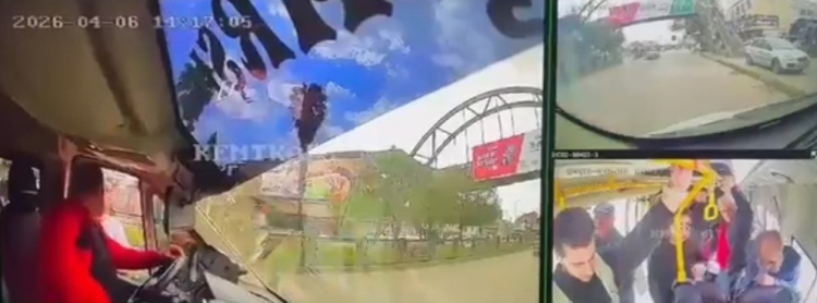 Adana'da cono'ların olduğu bölgede dolmuşa ve sürücülere saldırı 4