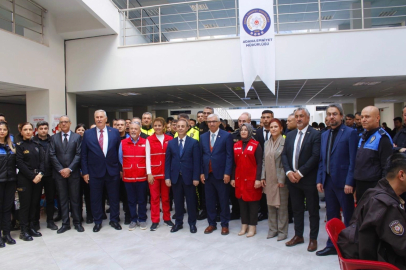 Adana Emniyet Müdürlüğü’nden Türk Polis Teşkilatı’nın 181. yılında kan ve kök hücre bağışı kampanyası